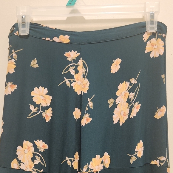 Floral A-Line Skirt - Green and Cream - Picture 2 of 7